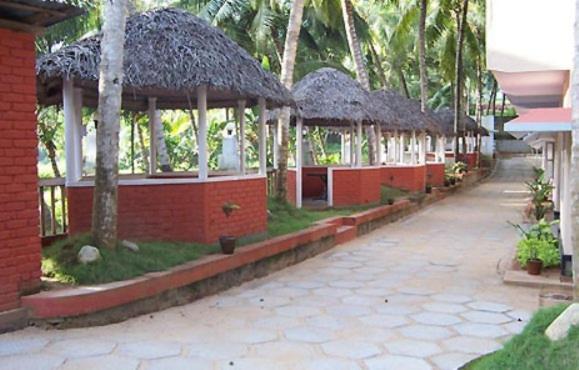 Panchavadi Ayurvedic Beach Resort Варкала Экстерьер фото